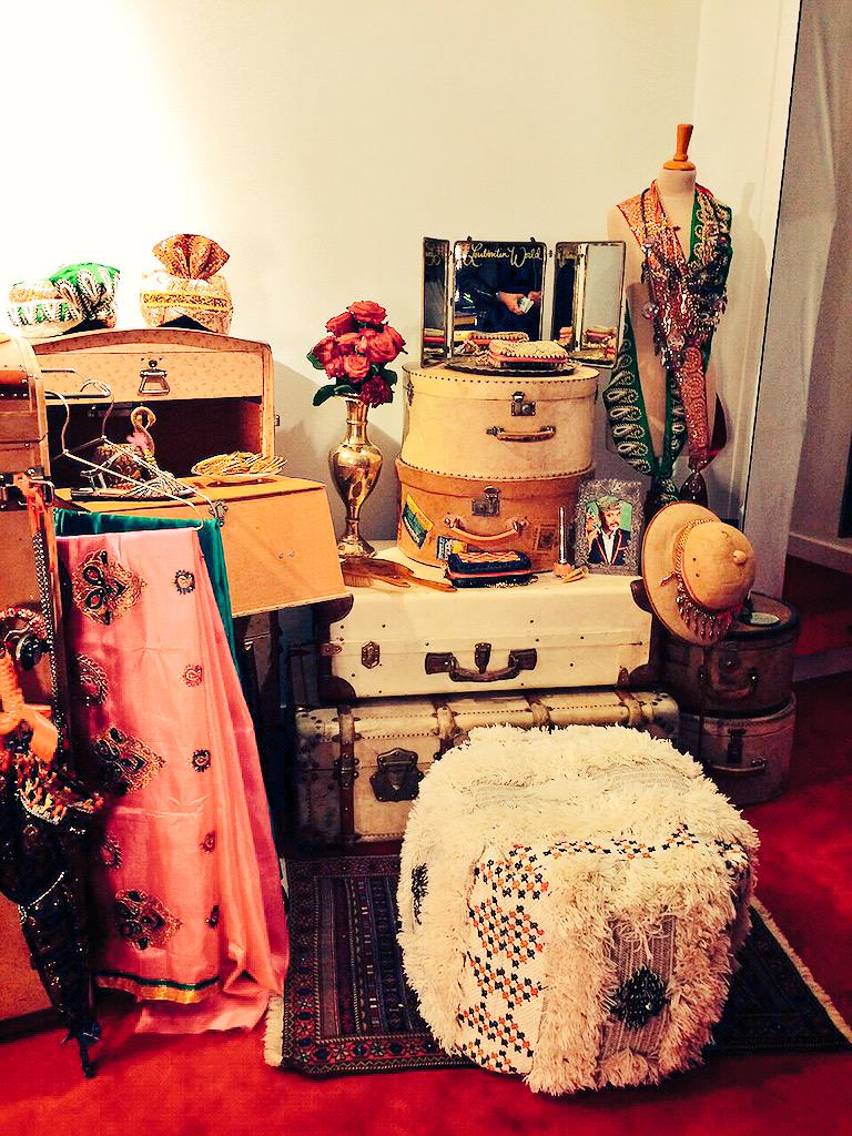 INFAS_FN's tweet image. 【パリコレ取材】「クリクチャン ルブタン」から新作バッグ“ピロタン”が登場です。全て一点物でイメージしたのはピロー。フカフカしてます。イメージはこんな感じ。#louboutinworld #Christianlouboutin