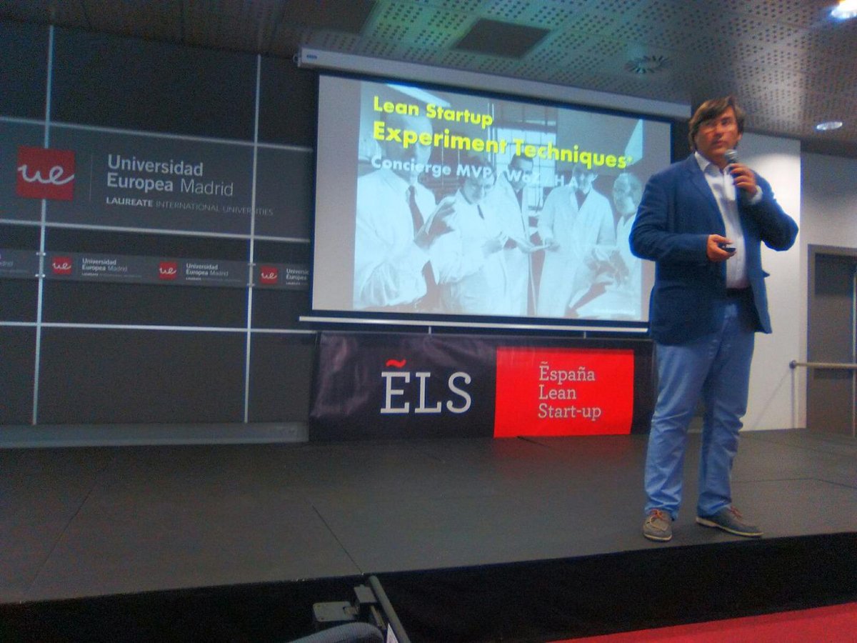 KineActiv's tweet photo. Mario Lopez de Avila. Gestión de experimentos #ELS2015 http://t.co/DsPWeQ3NDK