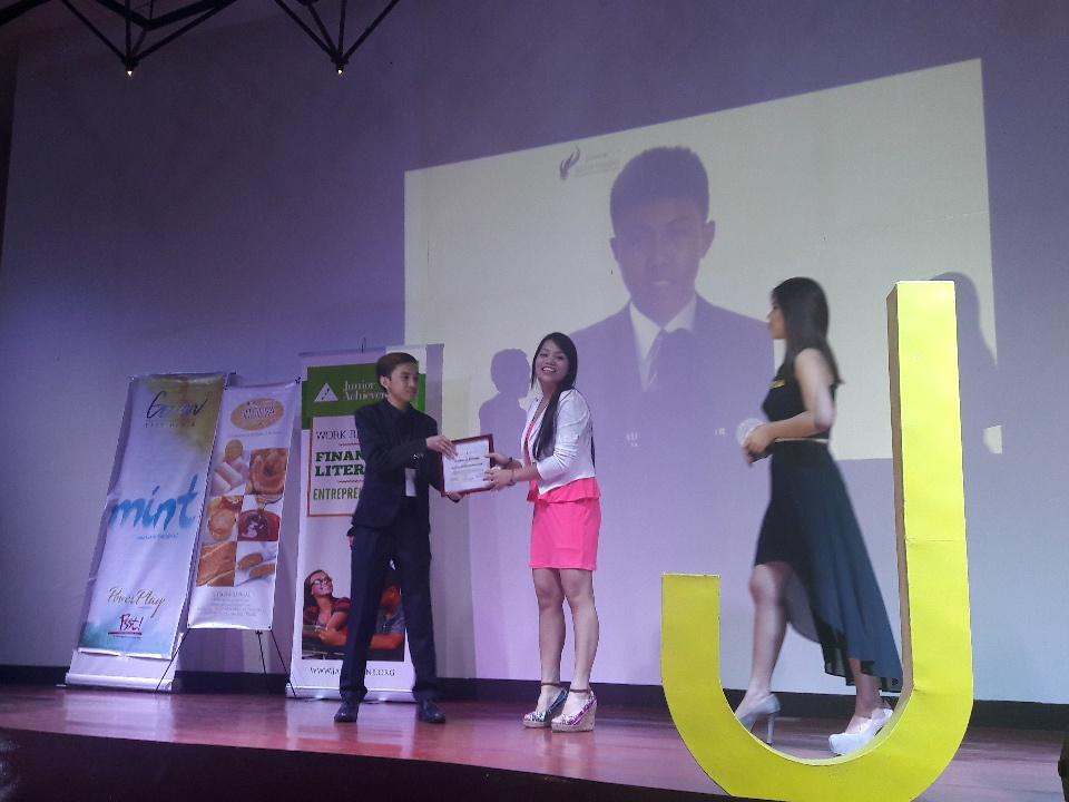 ja_society's tweet photo. Now Happening:Presentation of JAMS Ambassadors from diff local Marketing organizations! #JAMSGA1516 #JAMSPastForward http://t.co/yusGNFjU7t