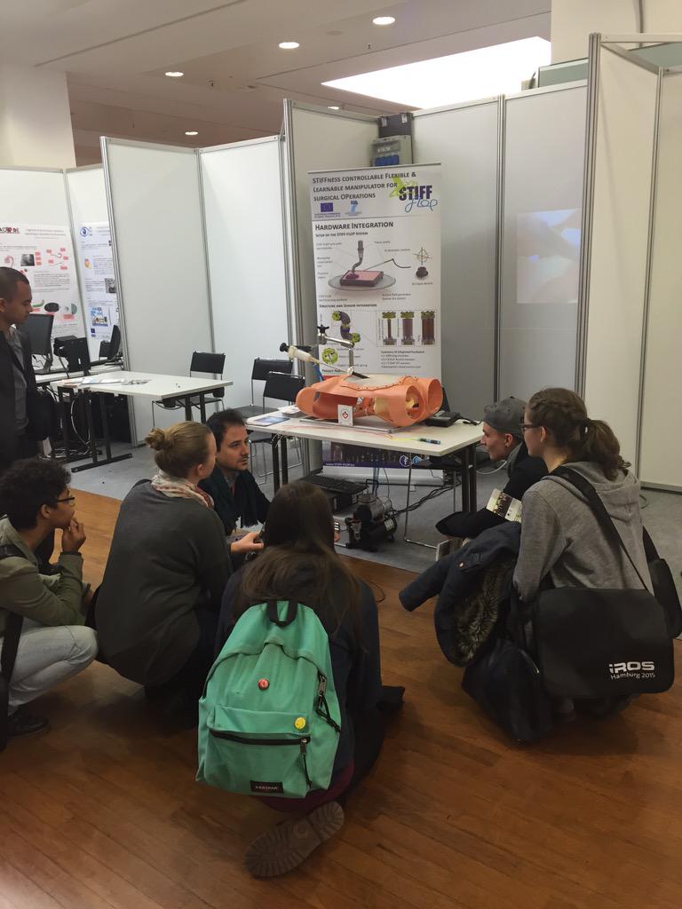 STIFF_FLOP's tweet photo. Bürgerforum #IROS2015 #Hamburg #robotics at the CCH http://t.co/pFO6hWa9df