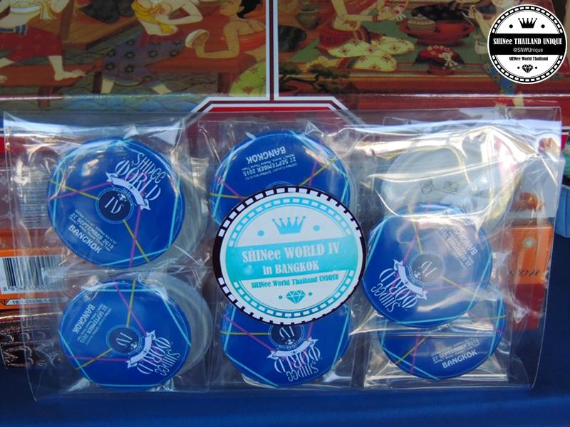 SNWUnique's tweet photo. [Food Support] *จัดเตรียมรอทีมงานมารับเข้าห้องพัก SHINee  6
เข็มกลัดของที่ระลึก SHINee ก็ได้เหมือนกันนะ ^______^ http://t.co/DUwWoNKJKj