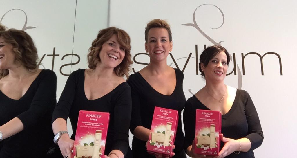 StyliumGroup's tweet photo. Ya tenemos la oferta del pack force de kinactif!Recuerda que ahora es cuando mas se cae tu cabello y mas lo necesita! http://t.co/iQat3NORdr