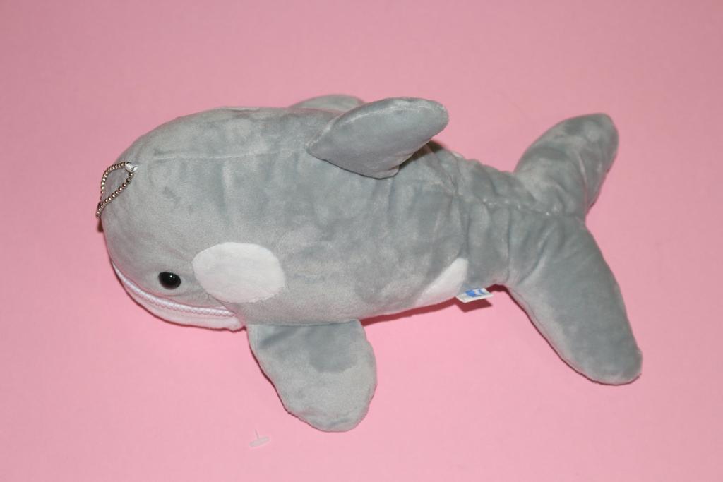 Awesome_Unit's tweet image. RT추첨커밋💕) 
돌고래 필통 판매합니다😘
👉 세가지 색상 모두 재입고
택포 10000원 / 24×20
입금 다음날 배송🚘
[돌고래/이름/수량/색상/입금예정일]