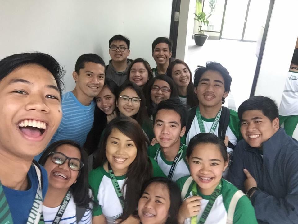 Mikamiks11's tweet photo. L1A ๐๐ป #LastMeeting na sa #Algeb #Kasapil #Comski #GenPhil #SiCarlaDKK http://t.co/a9Q9MowYNE
