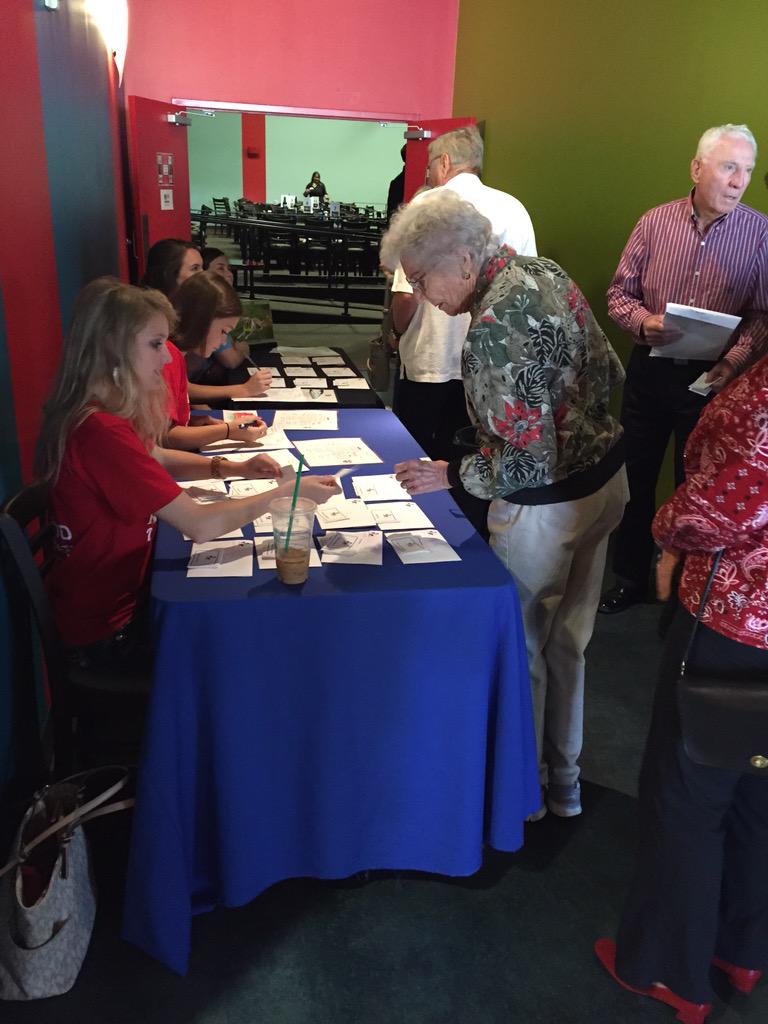 bestdogsinsight's tweet image. Getting set up for our 6th Annual "Freedom Beyond Sight" Luncheon! #gdtx #GuideDogsOfTexas