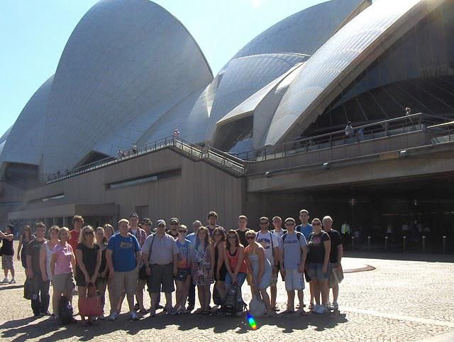 WIUStudyAbroad's tweet photo. Happy Homecoming Friday, Leathernecks! #fbf to one of our Ag Down Under programs from 2011! #WIUstudyabroad http://t.co/8cG0loiIFA