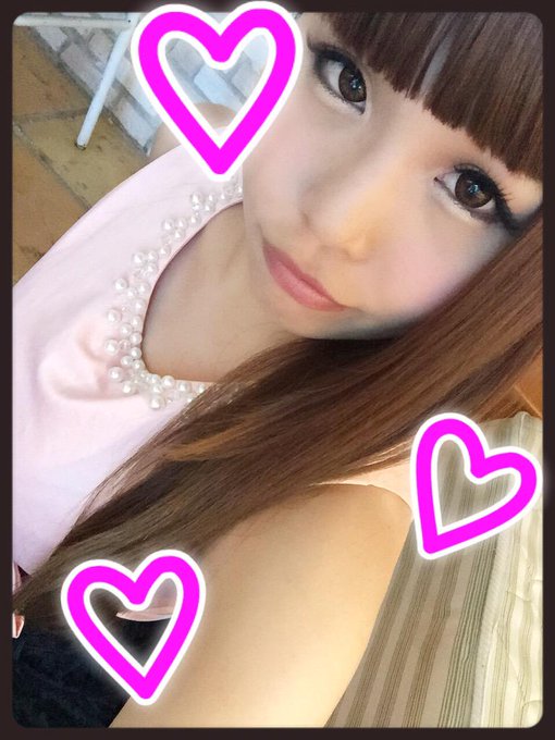 今日はエキストラとして、撮影に参加してきました( &acute; ▽ ` )ﾉ 脱がない撮影新鮮&hellip;(笑) とても楽しかったです( &acute; ▽ ` )ﾉ http://t.co/f6Vxs0oU6W