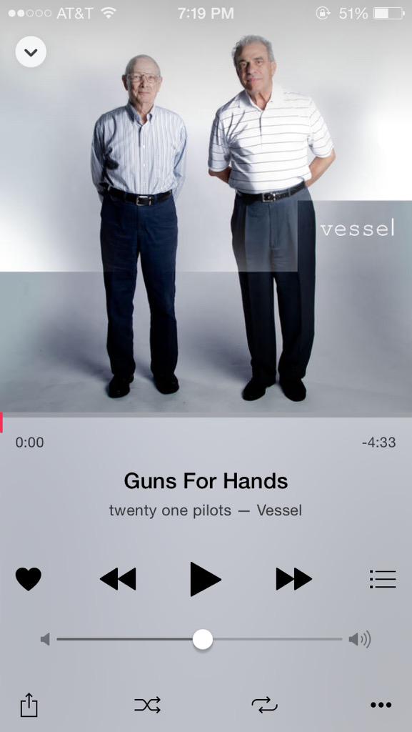 topsongsvs's tweet photo. RT if Guns For Hands is your favorite song off of Vessel. http://t.co/DcLdCFACTU