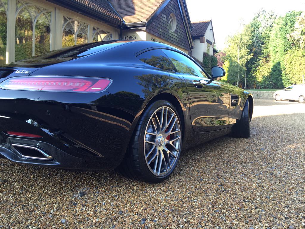 EXDLondon's tweet photo. @TGE_LDNM cheers mate! Just had head down #Detailing away here's one from today for you I know you a like a #Merc http://t.co/DsDvVMIiDj
