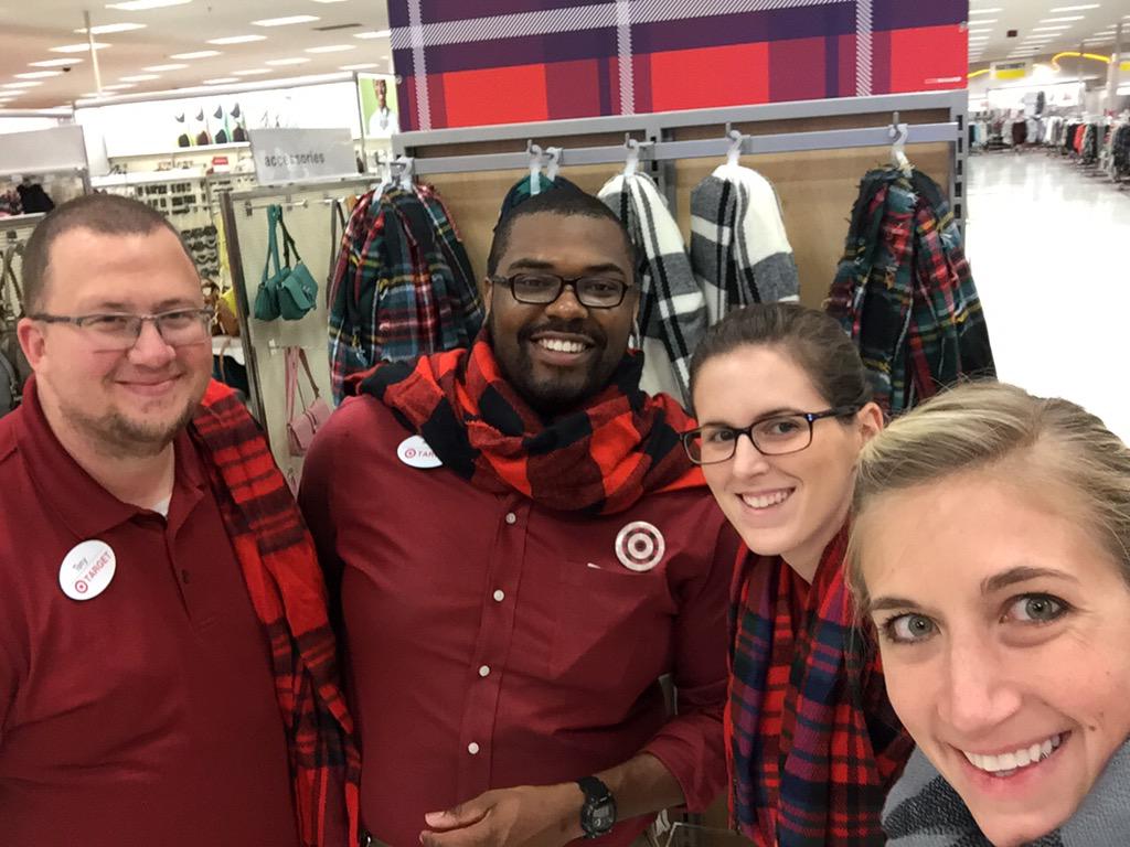 MissHohe's tweet photo. #t1106 is #MadForPlaid @AnthonyD334 @RodneyLast @AmyMaigret http://t.co/Wla8yoIgWX