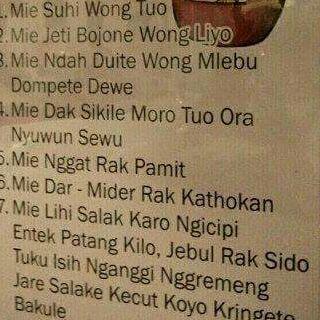WangMichx's tweet photo. @JowoKerasBoss badokan Mie sing marai emosi ... cuk .. http://t.co/n3QxxUfujR