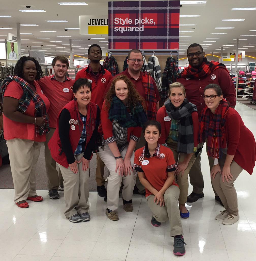 MissHohe's tweet photo. #t1106 #madforplaid #plaidurday #anyexcusetoaccessorize @AnthonyD334 @AmyMaigret @RodneyLast http://t.co/ywhZ9sielx