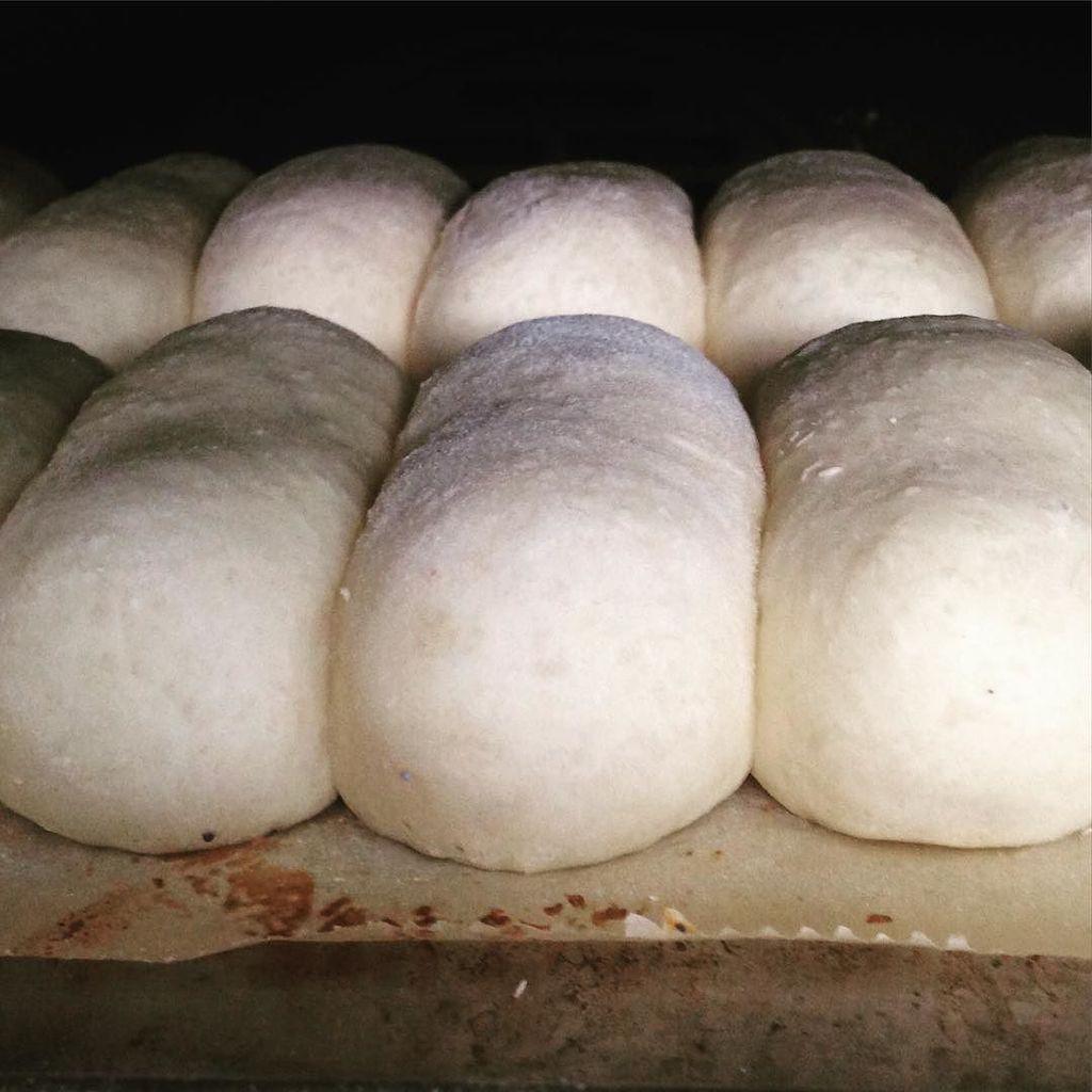 stonehambake's tweet photo. Buns in the oven. Our #fridaybun Iced Bun for today's customers. #fridaybake #communitysup… http://t.co/bmEWs4rVTh http://t.co/Sy7Ot1noEj