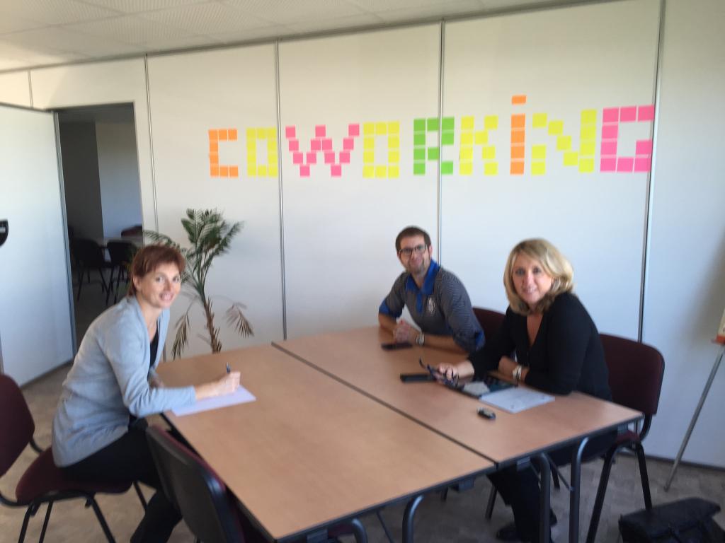 BBetaigne's tweet photo. Ouverture de l'espace coworking à la maison de l'entreprise à maxeville @medef Meurthe et Moselle http://t.co/CuIUutG84n