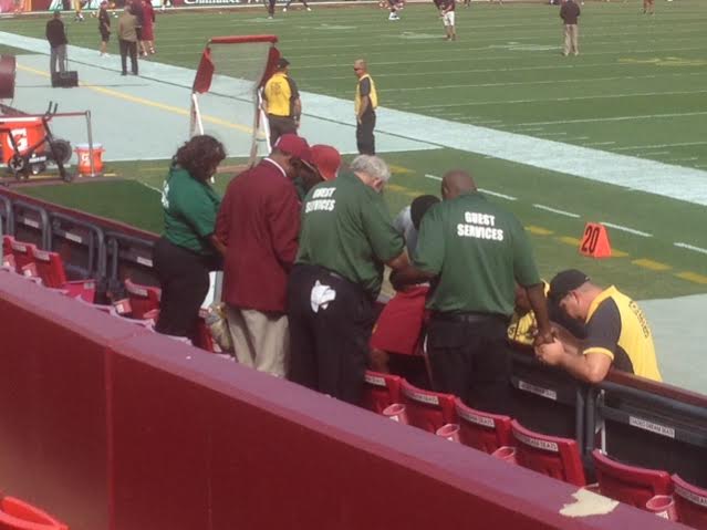 dcsportsbog's tweet photo. Finally asked Alfred Morris why he spends 20 minutes before every home game with the ushers http://t.co/JQjHCwT503 http://t.co/BYpPPocdsw