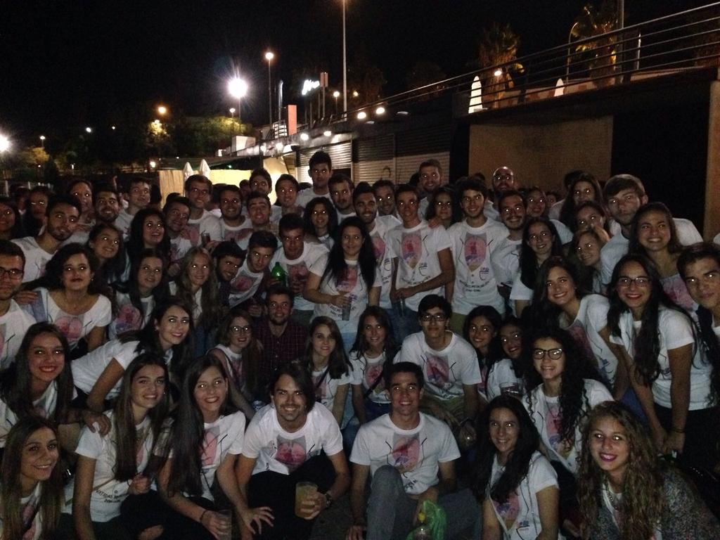 NovatadasMed15's tweet photo. Novatos, gracias http://t.co/AeUNuGNTix