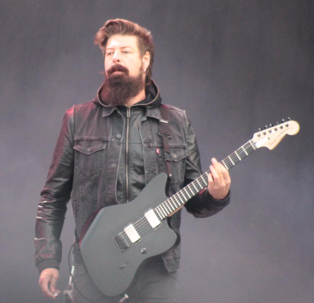 Happy birthday to the babe Jim Root  