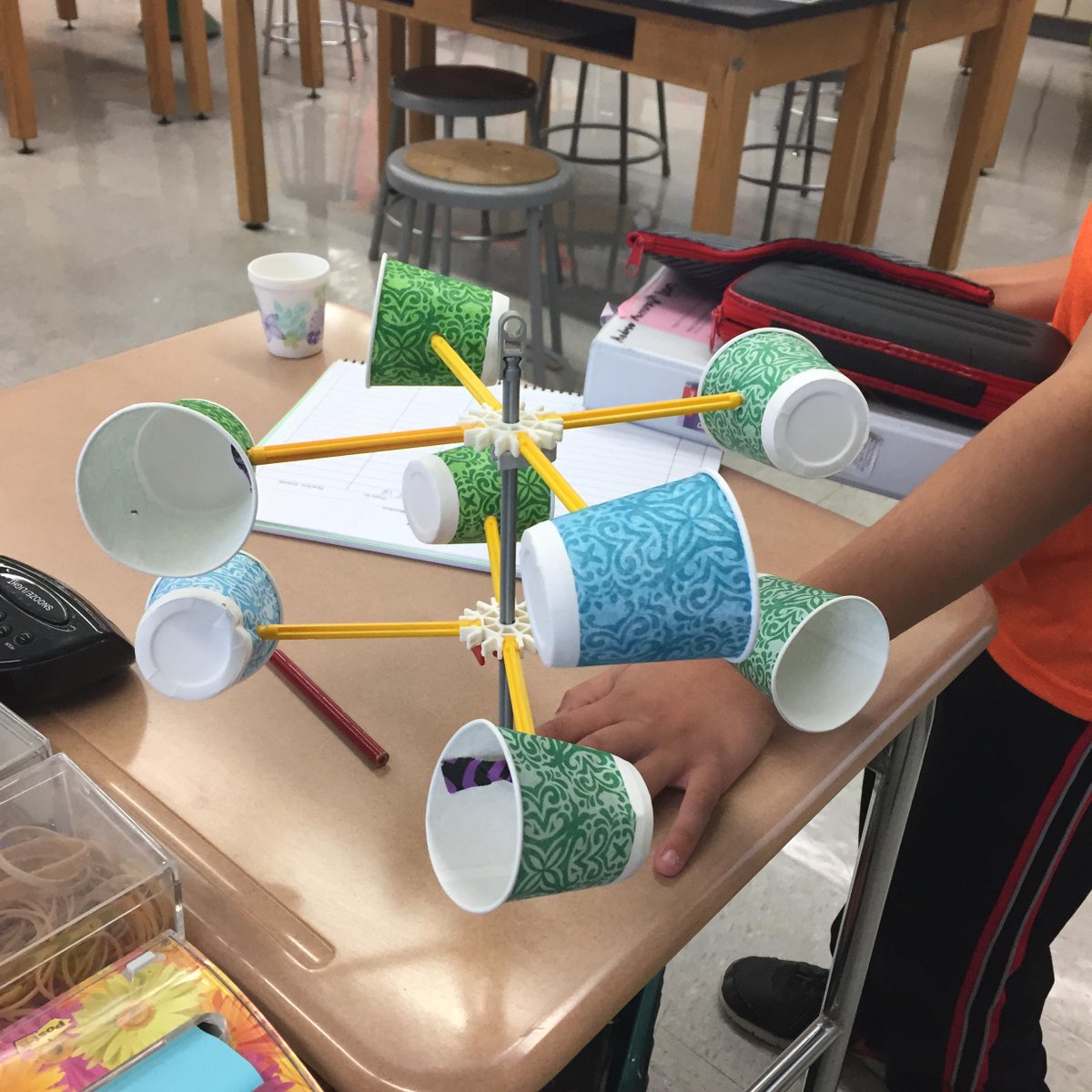 LJHSBears's tweet photo. Love seeing the kids create wind speed mechanisms in science this week! @LJHSLancers @Naperville203 #203pride http://t.co/xOtsmgiHX3