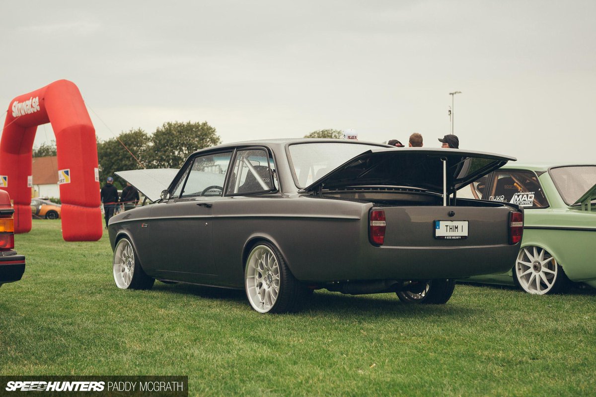 Speedhunters's tweet photo. You know you've built a special Volvo when it turns heads in Sweden: http://t.co/X0FAjnggTG #SpeedhuntingThrowback http://t.co/UAYliPDq0O