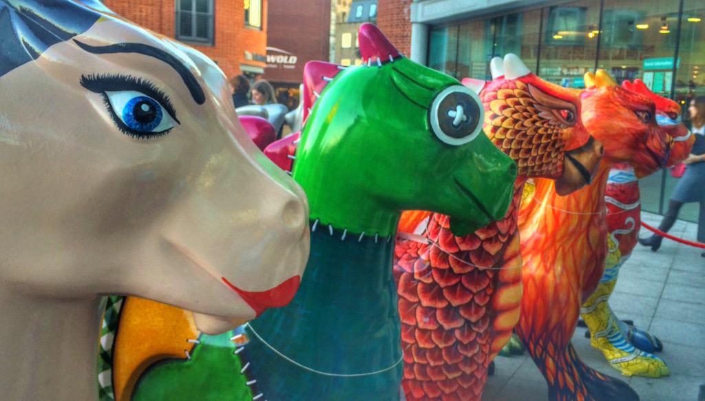 AshtonsLegal's tweet image. Bidding farewell to our friend @PatchDragon fantastic amount raised for @breakwriter it's been amazing #dragonflown