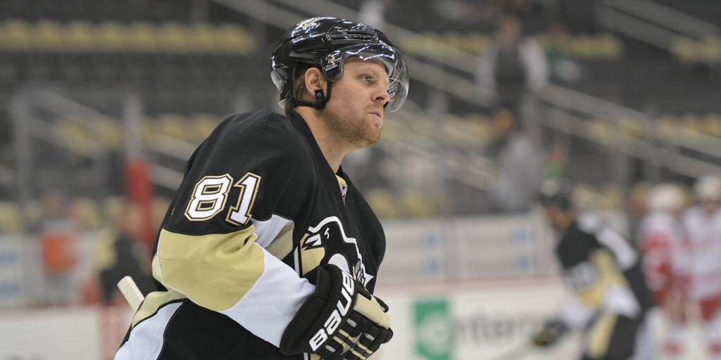 HAPPY BIRTHDAY TO THE PITTSBURGH PENGUINS OWN, PHIL KESSEL!! 
