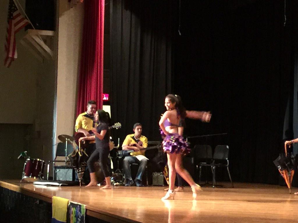 CHS_Warriors's tweet photo. The Columbian performance at CHS http://t.co/32rvcdM0eb