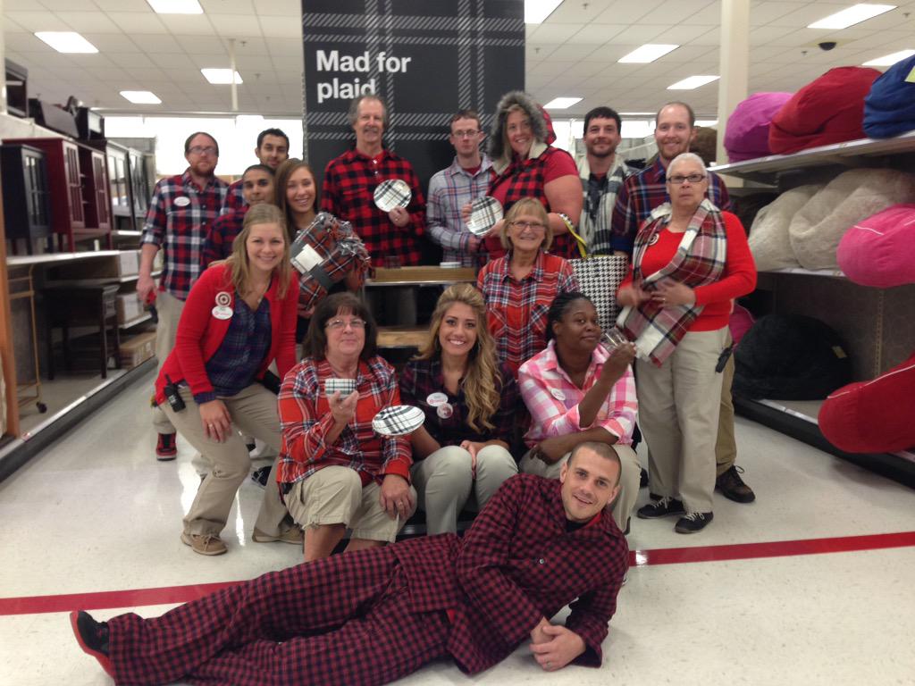katiebaert's tweet image. #TargetIsMadForPlaid #0278