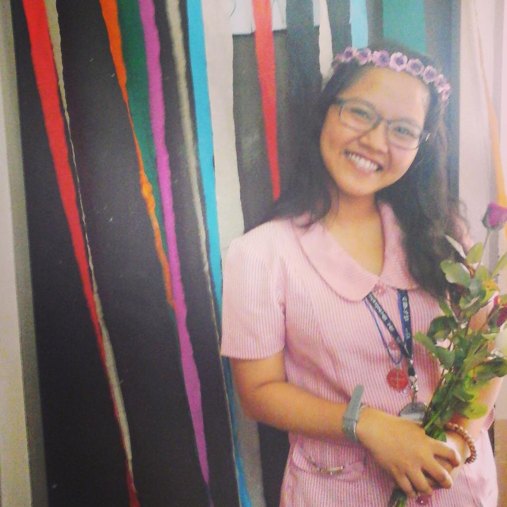 JoyBulaon's tweet photo. So loved FOREVERENCE! Thank you. I felt it. I am a teacher. Flashback FRIDAY (2014)
Lovelots <3
#FOREVERENCE http://t.co/yL1BwYvobV