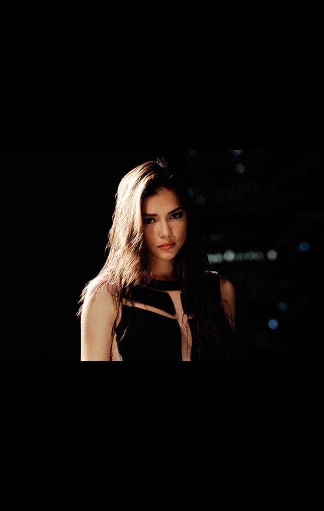 Happy 25th Birthday Rhian Ramos :D 