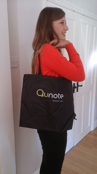 qunotetweets's tweet photo. Laura's #modelling our new bags... get one at the #BABICM, #CMSUK &amp; #VRA Conference in November! #becausewecare http://t.co/T3THFoWlH9