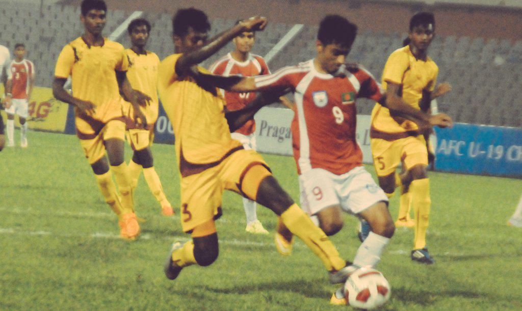 bff_football's tweet photo. AFC U-19 Championship 2016 - Qualifiers:
Bangladesh 2-0 Sri Lanka. http://t.co/nTLijcoNcd
