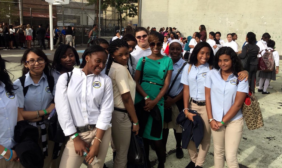 SummitAcademyCS's tweet image. A group of our female scholars attended Glamour Magazine&apos;s The Power of an Educated Girl panel! #62MillionGirls