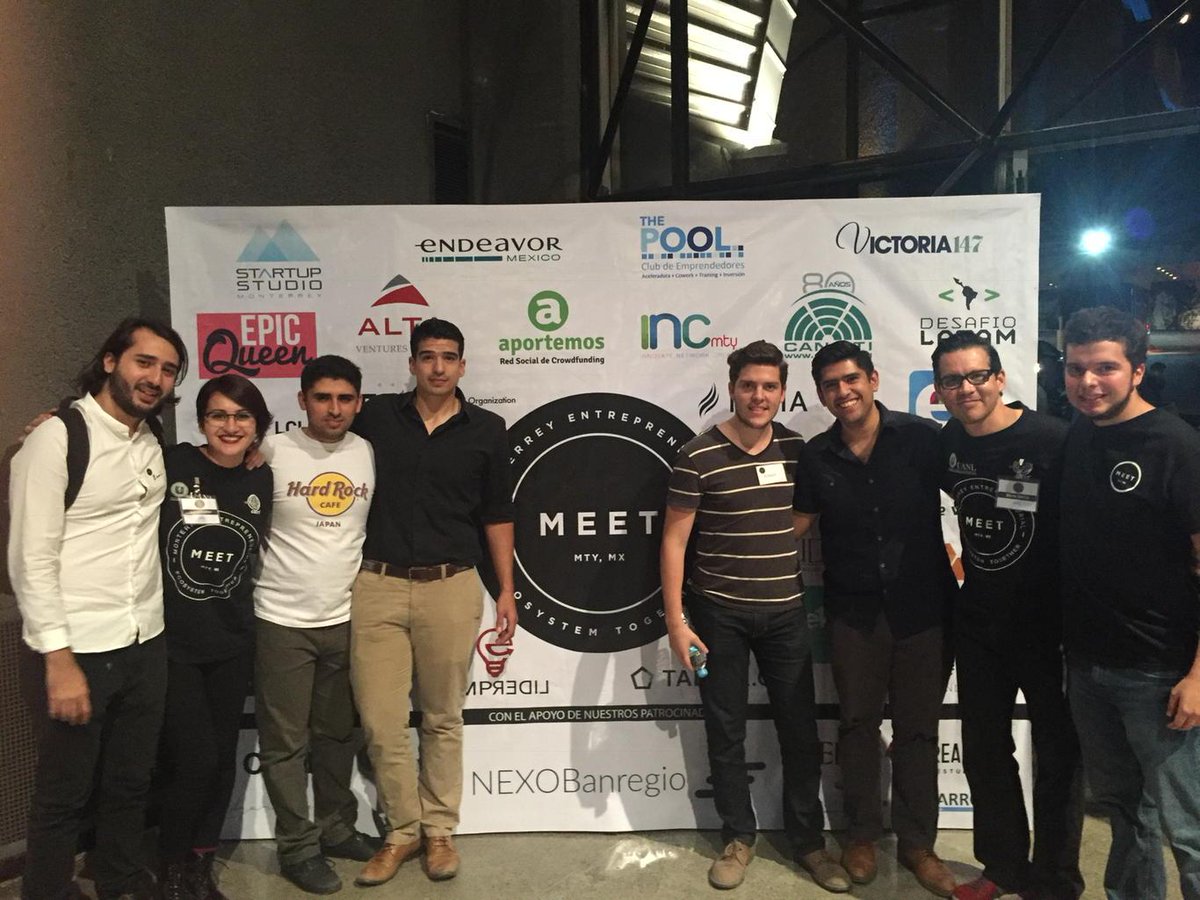 startupstudiomx's tweet photo. La familia Startup Studio estuvo presente en @MEETMTY http://t.co/LgVGnuhu4a