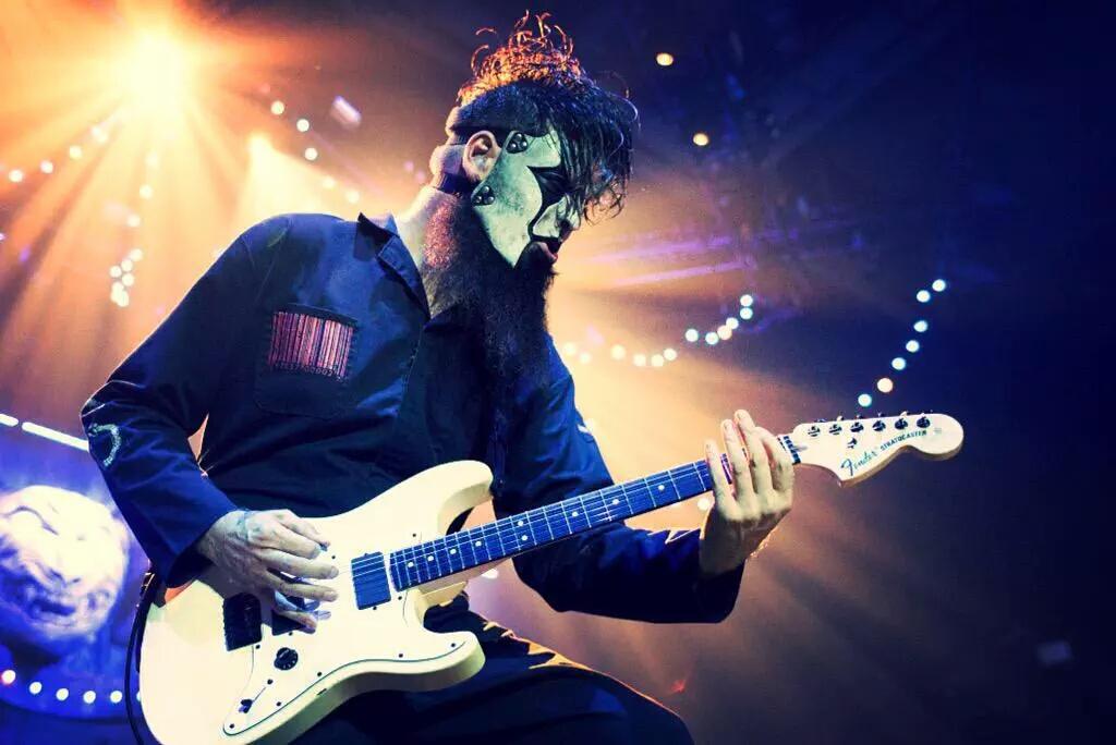 Iyiki do dun Jim Root (happy birthday Jim Root) 