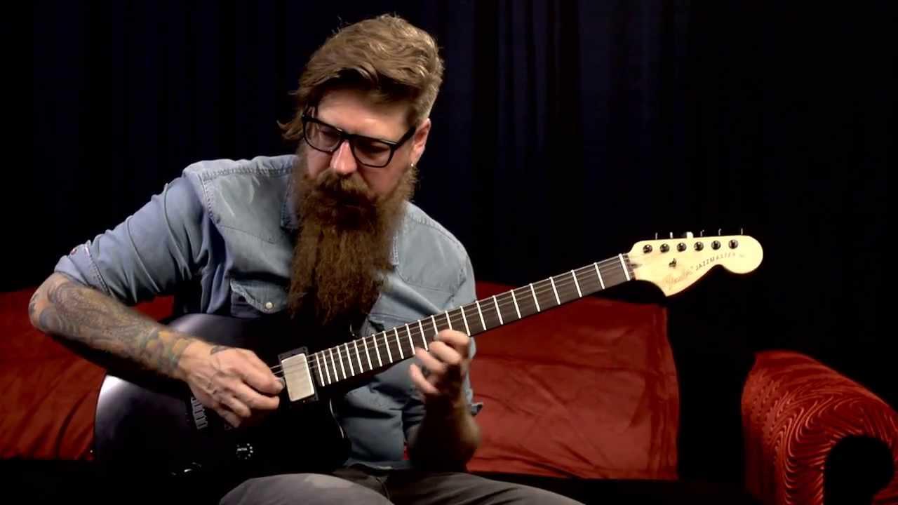 Happy Birthday !
Aujourd\hui c\est l\anniversaire de Jim Root, artiste Fender à 200% :
 