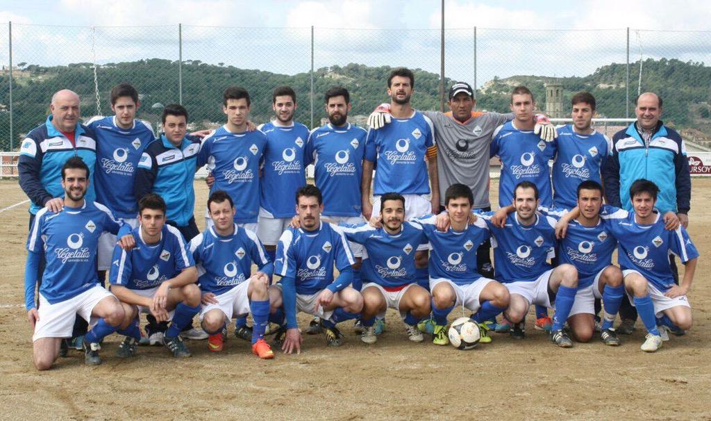 CFCastelltersol's tweet photo. 2/3 PRIMER EQUIP
Dissabte 16:30 al municipal d'Olost
#FCOlost (@AjuntamentOlost )vs @CFCastelltersol http://t.co/ykhypzHxRR