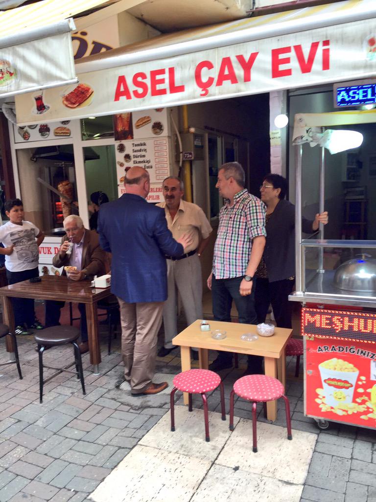 Hemşehrilerimiz ile bir araya gelmeye devam ediyoruz.