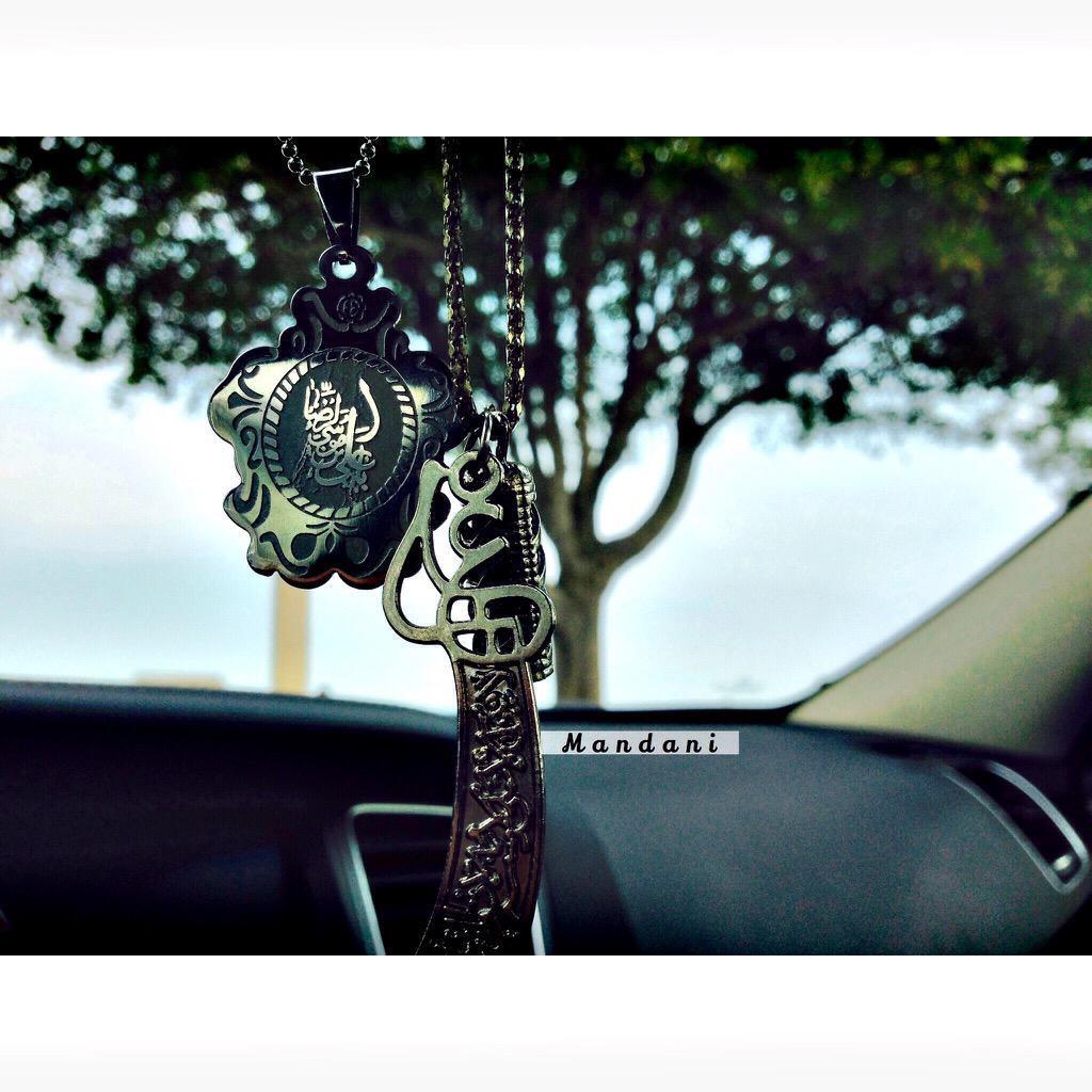 أمي كانت من تندبك بالمهد أنا أبتِسم ،،
وأبقـى أبچي چن أقِلها يمه عيدي لي الإسم ..~

#ياعلي 💚