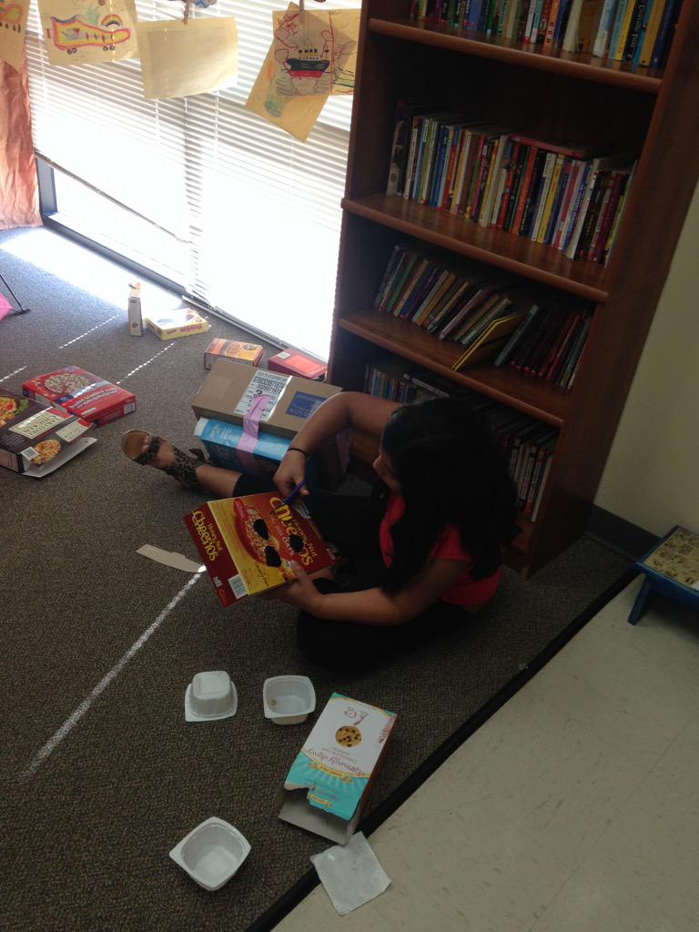 3rdHuffman's tweet photo. Amazing day of innovation making our arcade games in science! http://t.co/AmbdecZWdS