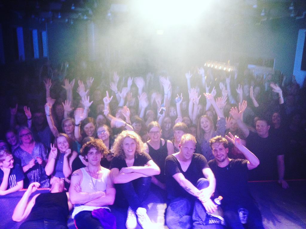 Tak for en fantastisk udsolgt aften på #Badeanstalten i Slagelse! Huset løftede sig 🚀 #dúné