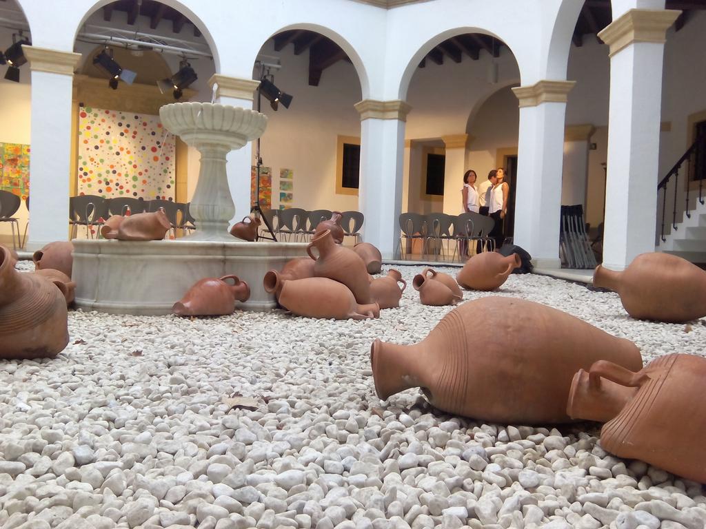 Comienza la #nocheenblancoSEV en la <a href="/FundacionVMMP/">Fundación VMO</a>