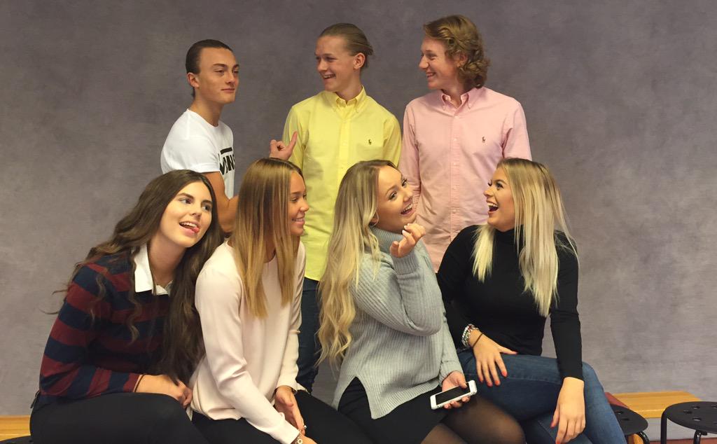 moaahellstrom's tweet photo. Har världens bästa klass #sac14 #svett http://t.co/DWkvlyMpd7
