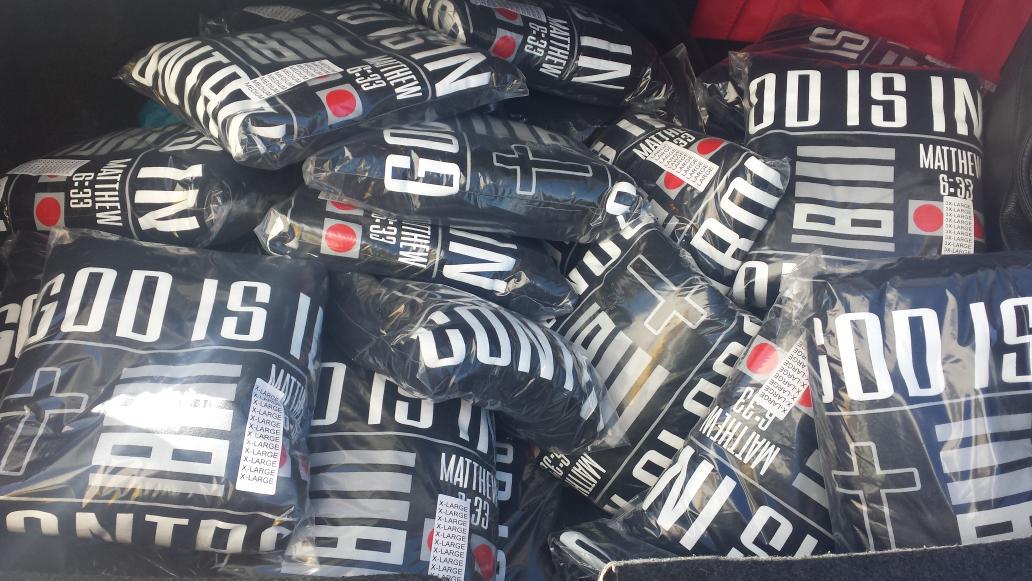 clothing_yahway's tweet image. #LocatedInOakland #MatthewSixThirtyThree #FourtyDollars @kirkfranklin @Jeweltankard @therealmarymary  @BenTankard