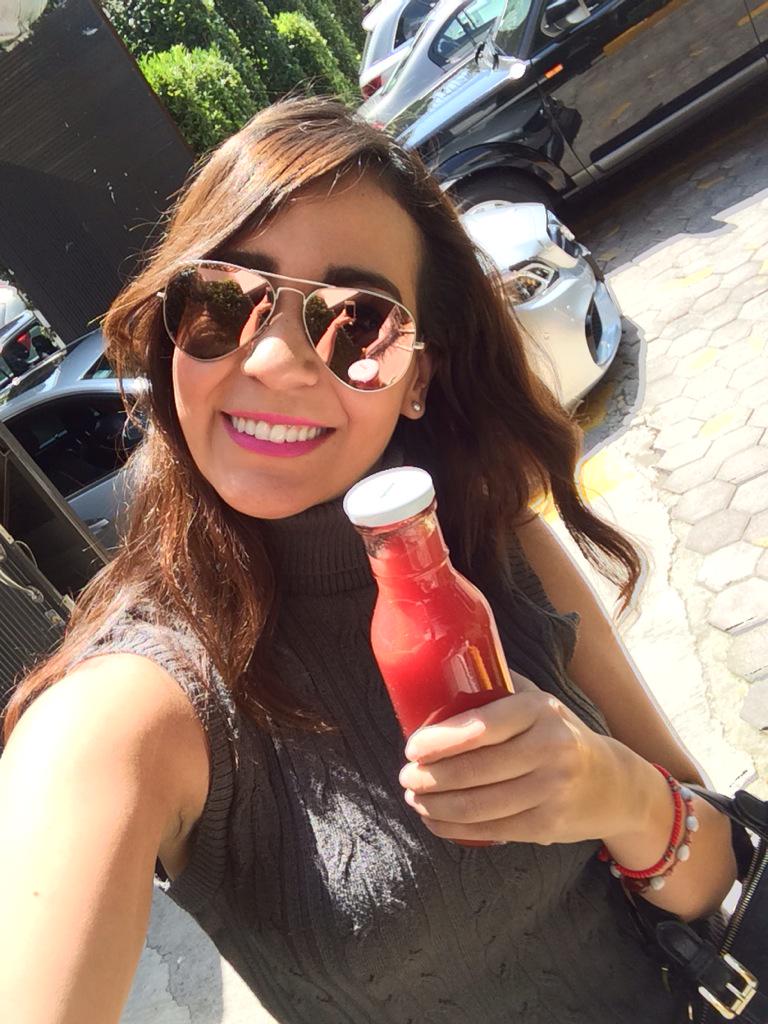 Itzel Sandino tweet media