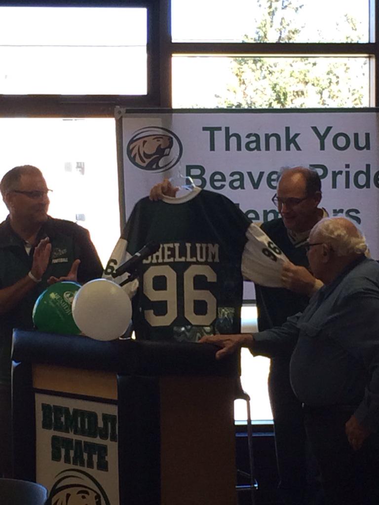 Beaver Pride (@beaverpridefans) on Twitter photo 