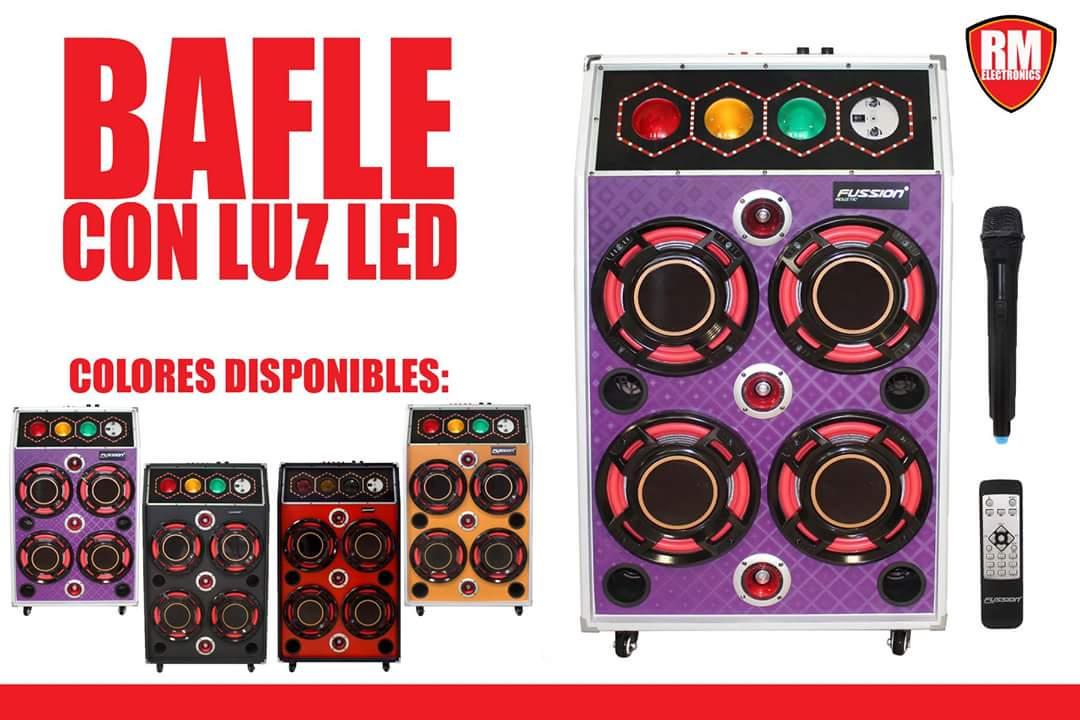 ElectronicsRM's tweet image. Hay dos cosas en México que nunca olvidarás:
1. #2DeOctubreNoSeOlvida 
2. #OfertasRMElectronics