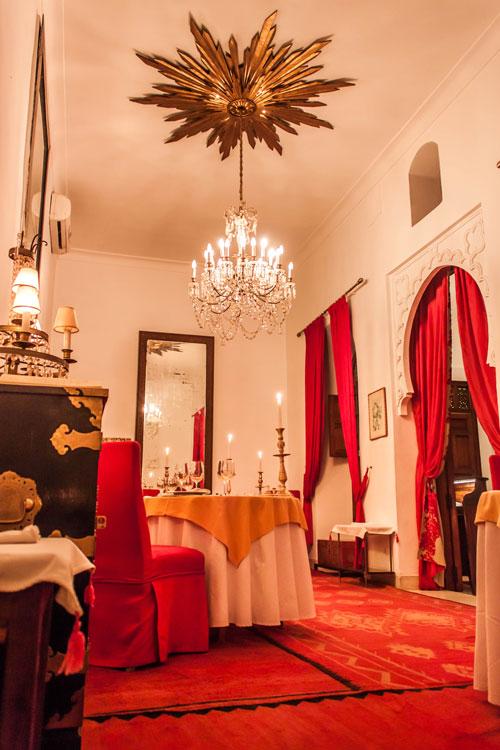 JSFashionista's tweet photo. Romantic, luxurious & relaxed! Travel to #darmoha #marrakech #morocco #Fridayfeeling Review @ http://t.co/ohO38vkGFn http://t.co/gpQiBbIINc