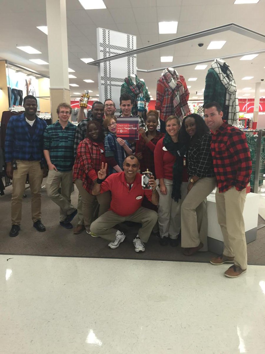 RossNCody's tweet photo. 2087 is crazy about the new plaid items available at Target!#TargetISMadForPlaid #g192takeover @sgrashoff http://t.co/YFyLxrxLe6
