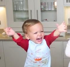 Shanno_SJ's tweet photo. ITS FRIDAY!!!  #PPFN 
@JonathanJoly @AnnaSaccone http://t.co/V1Et7606Of