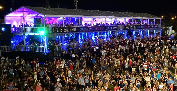 ShulmanSays's tweet photo. My LIB15 - Life Really IS Beautiful http://t.co/kpPsSfbhRd cc: @lifeisbeautiful #LiB15 #Vegas #DTLV http://t.co/2NAS1kDLLj